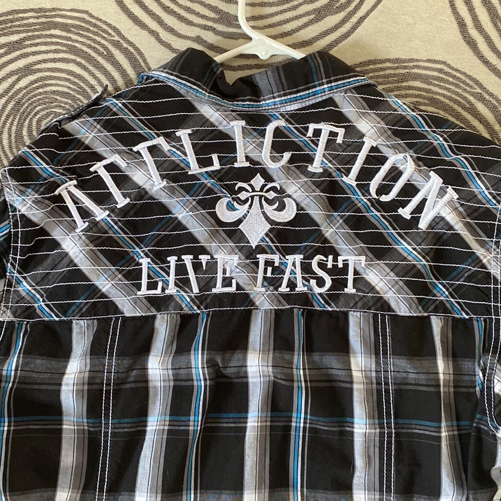 🔥☠️Affliction button up shirt. Awesome looking shirt. XL 🔥☠️